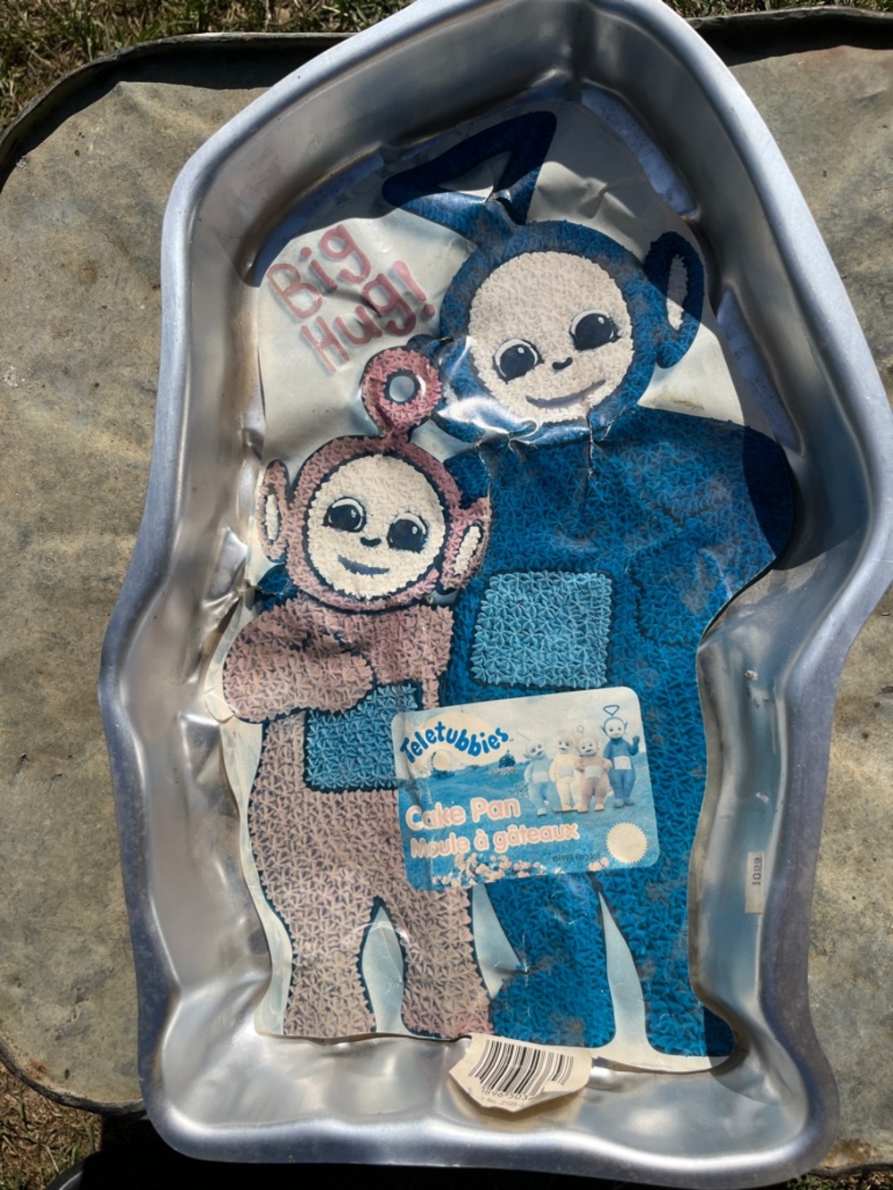 Wilton Silver Character Cake Pan Duo Mold